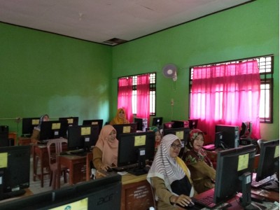LAB KOMPUTER