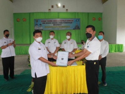 Sertijab dan temu pamit oleh Bapak Musa Nurrasyid, S.Pd, M.Pd kepada Bapak Sudirman, S.Pd
