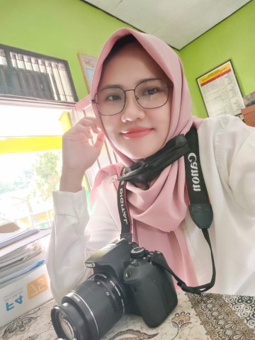 Vina Septalia, S.Kom
