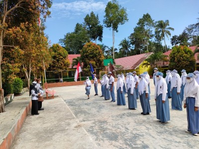 Pelantikan dan Serah Terima Jabatan Pengurus OSIS SMAN 1 Gunung Alip Masa Bakti 2021/2022
