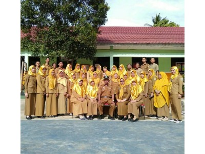 DEWAN GURU & STAF