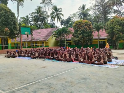 Jumat Religi